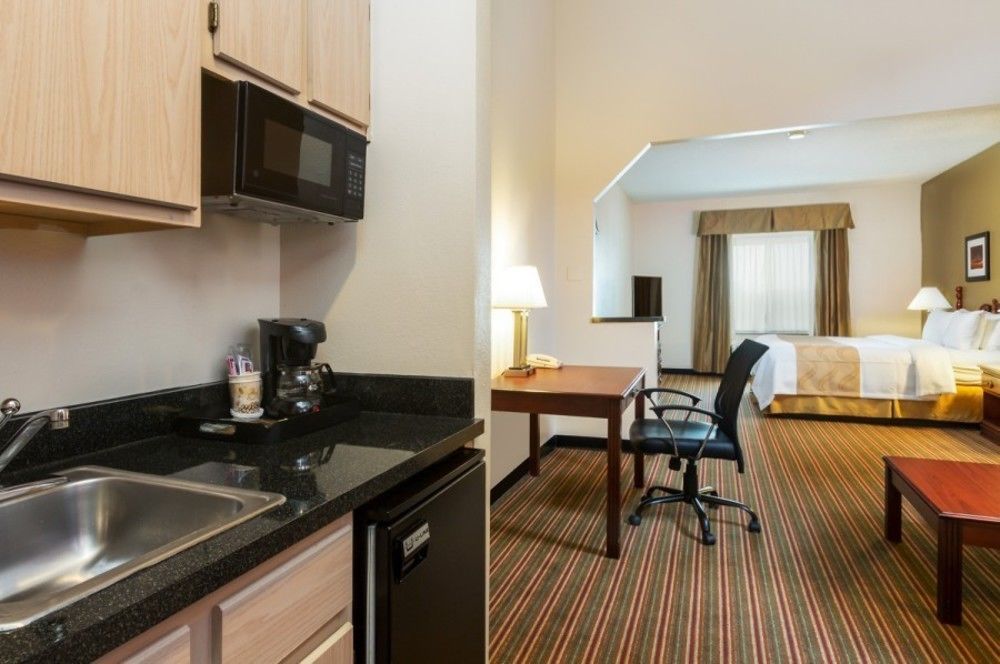 Quality Inn & Suites West Chase Houston Extérieur photo